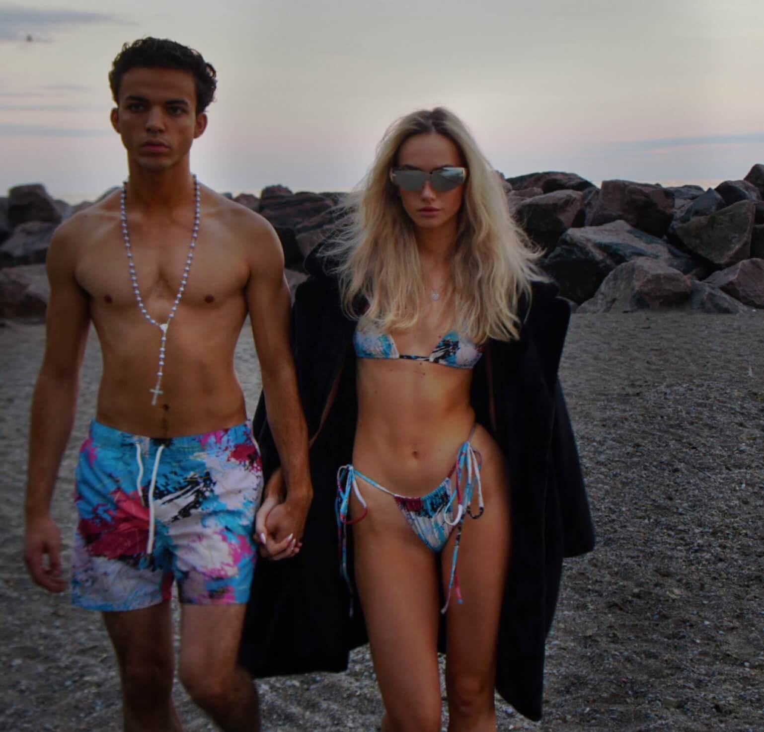vika couple